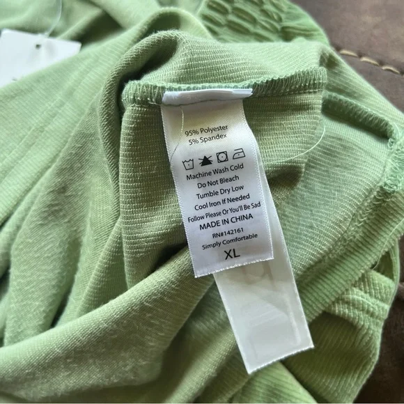 Lularoe Addie Corduroy Skirt NWT - Pistachio Green XL - Picture 4 of 6